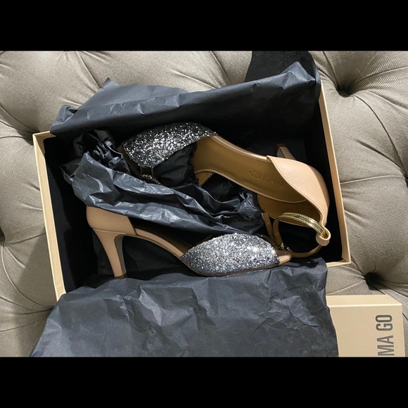 Emma Go Nude, silver and gold open toe heel - Picture 6 of 6